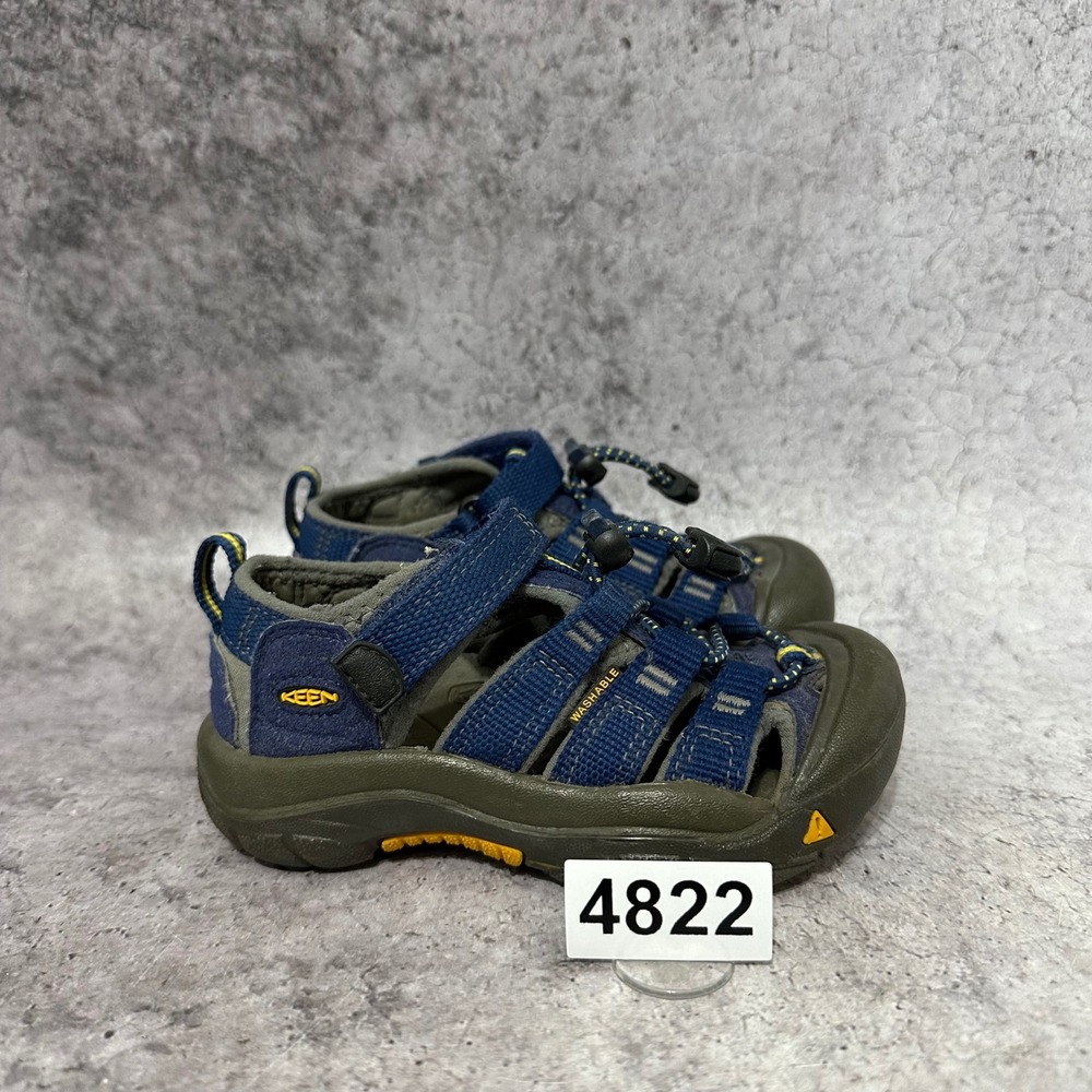 KEEN Newport H2 Sandals Kids Size 9 Blue Water Shoes Closed Toe Washable Hiking